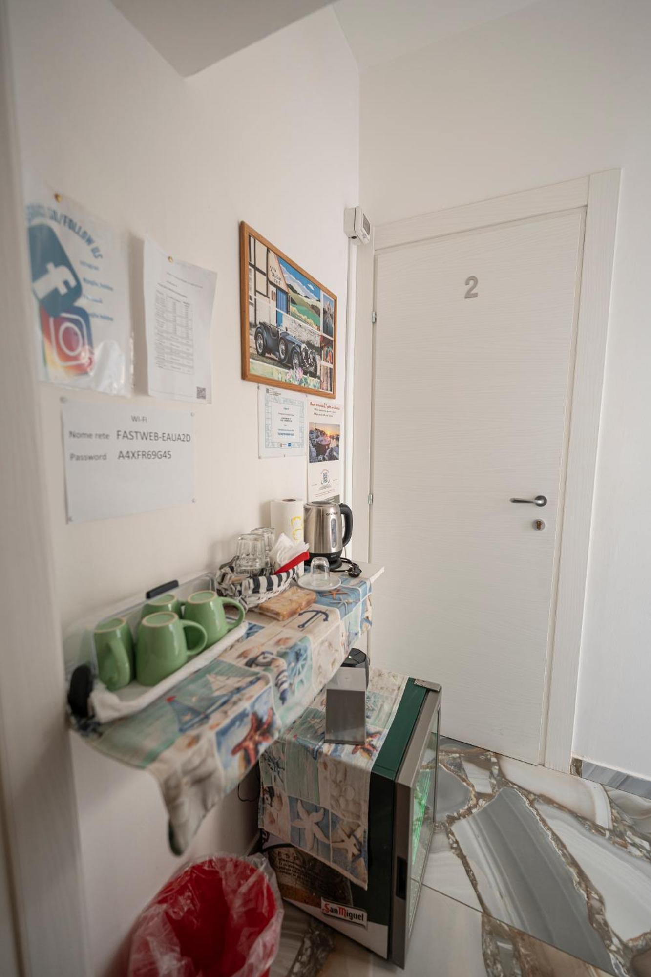 Il Faro 17 Bed & Breakfast Taranto Exterior photo